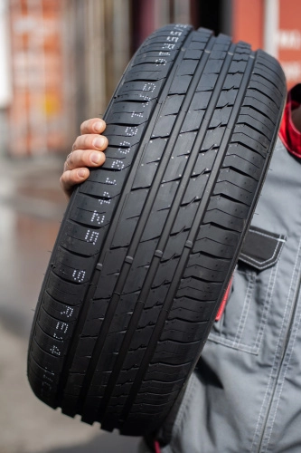 фото протектора и шины Atrezzo Elite Шина Sailun Atrezzo Elite 205/55 R17 95V